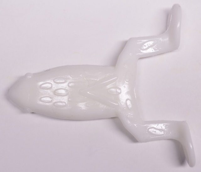 (#20) 3.5" TOP TOADS- WHITE- 5 PER BAG